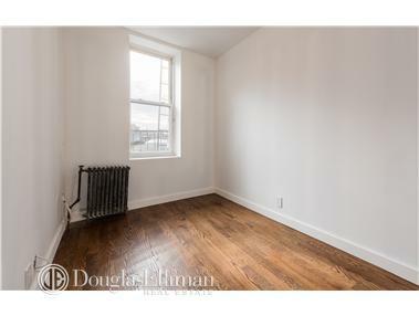 208 Mill St, Morrow, OH 45152 photo 1