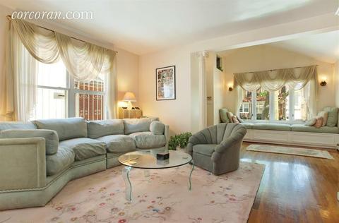 3476 Cornell Pl, Cincinnati, OH 45220 photo 2