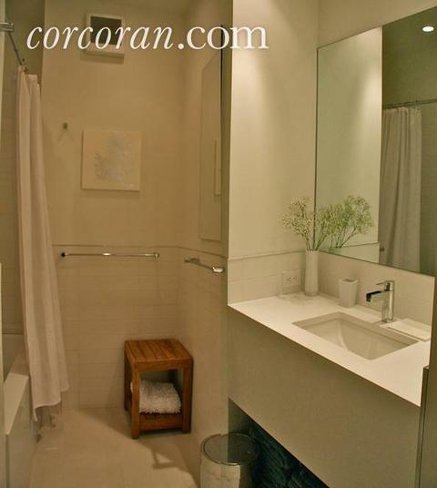1032 Chamberlain Ave, Lincoln Heights, OH 45215 photo 8