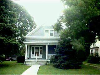 5805 Adelphi St, Cincinnati, OH 45227 photo 2
