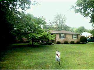 480 Breezy La, Cincinnati, OH 45244 photo 1