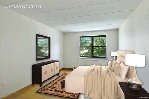 11918 Winston Cir, Forest Park, OH 45240 photo 5