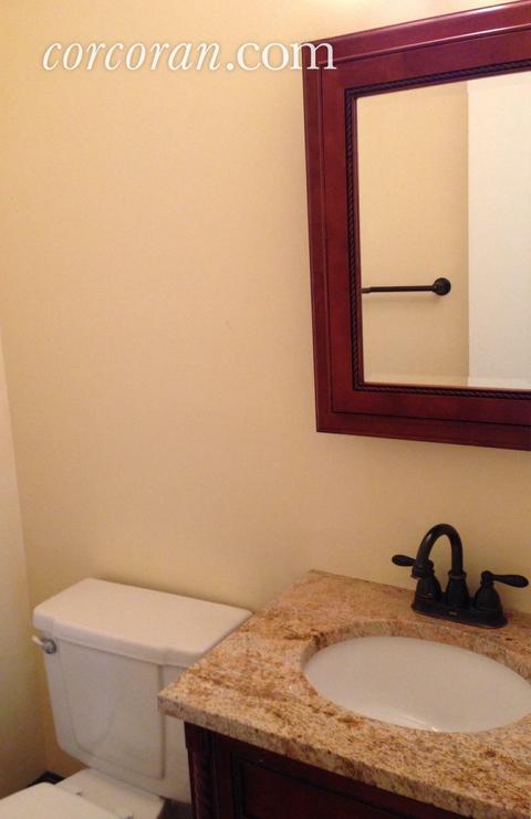 11918 Winston Cir, Forest Park, OH 45240 photo 8