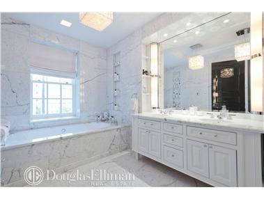 1451 Aster Pl, Cincinnati, OH 45224 photo 8