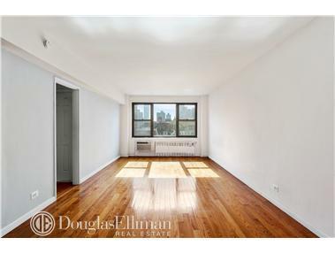 2526 Losantiville A, Cincinnati, OH 45237 photo 1