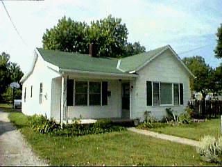 453 Spring St, Williamsburg, OH 45176 photo 2