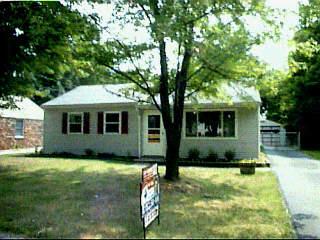 3945 Belfast Ave, Cincinnati, OH 45236 photo 3