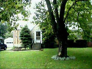 6233 Stella Ave, Cincinnati, OH 45224 photo 1