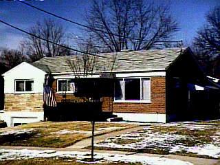 2808 Sandhurst Dr, Cincinnati, OH 45239 photo 3