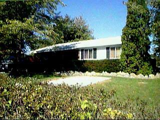 1406 Randomhill Rd, Cincinnati, OH 45231 photo 2