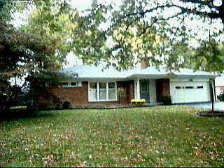 9826 Tollgate Ln, Montgomery, OH 45242 photo 1