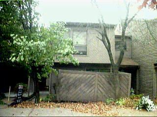 7262 Galbraith Rd, Cincinnati, OH 45243 photo 1