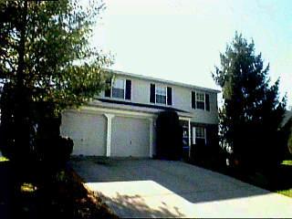 685 Bluebird La, Union Twp, OH 45244 photo 2