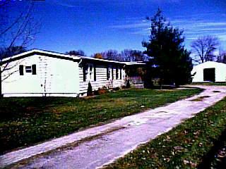 54 Gates Rd, Hamilton, OH 45013 photo 2