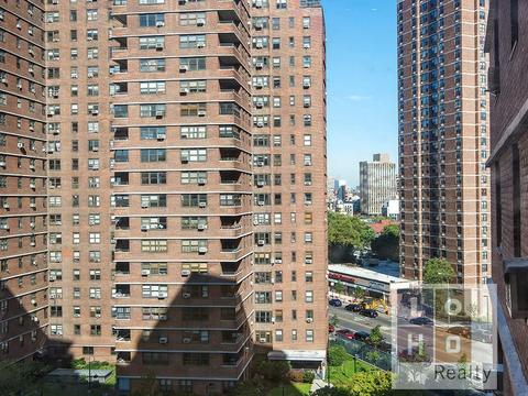 415 Fleming Rd, Wyoming, OH 45231 photo 4