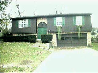 415 Fleming Rd, Wyoming, OH 45231 photo 2