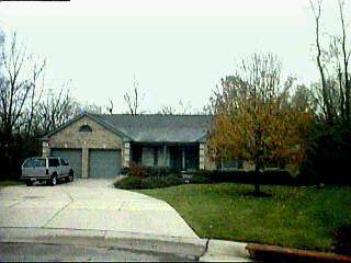 7686 Benham Ct, Cincinnati, OH 45255 photo 2