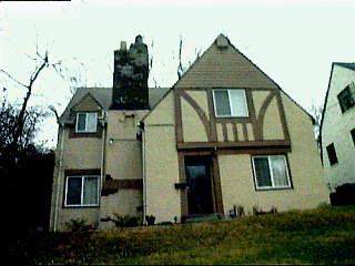 718 Mitchell Ave, Cincinnati, OH 45229 photo 2