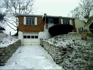 1345 Beech Ave, Cincinnati, OH 45205 photo 2