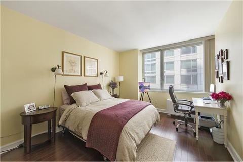 4000 Simca Ln, Cincinnati, OH 45211 photo 6