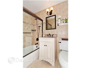 7939 Bar Harbor Dr, Cincinnati, OH 45255 photo 9