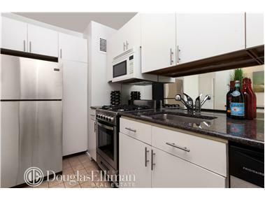 3364 Hillside Ave, Cincinnati, OH 45204 photo 4
