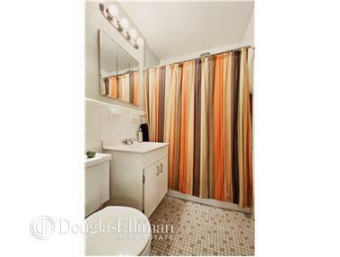 1886 Windmill Way, Cincinnati, OH 45240 photo 5