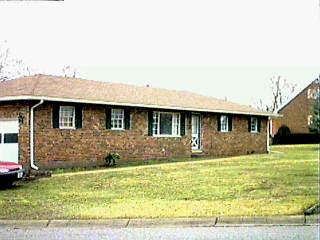1301 Simmons Ave, Lincoln Heights, OH 45215 photo 3
