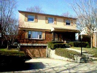 1117 Meadowind Ct, Cincinnati, OH 45231 photo 1
