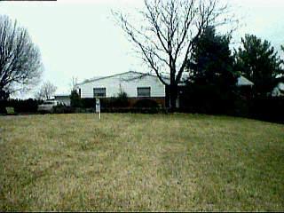 450 Deanview Dr, Cincinnati, OH 45224 photo 1