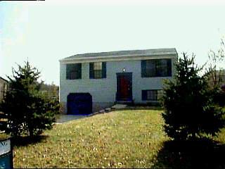 8111 Fields Ertel Rd, Cincinnati, OH 45249 photo 1