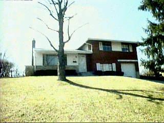 9029 Eldora Dr, Cincinnati, OH 45236 photo 1