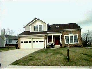 9056 Meadow Dr, Maineville, OH 45039 photo 2