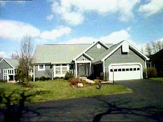 4 Mariners Cv, Cincinnati, OH 45249 photo 3