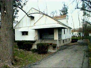 1134 Cedar Ave, Cincinnati, OH 45224 photo 3