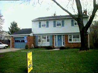 29 Junefield Ave, Greenhills, OH 45218 photo 2