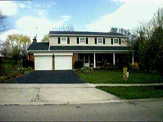 1576 Acreview Dr, Cincinnati, OH 45240 photo 1