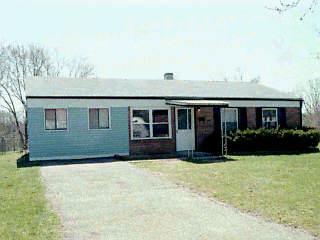 1059 Wellspring Dr, Cincinnati, OH 45231 photo 1