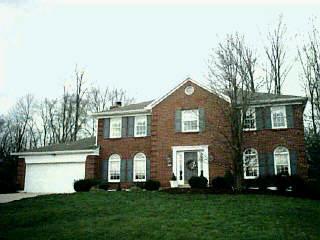 7927 Kimbee Dr, Cincinnati, OH 45244 photo 1