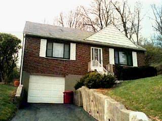 2015 Westfork Rd, Cincinnati, OH 45211 photo 1