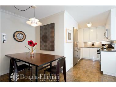 4963 Heuwerth Ave, Cincinnati, OH 45238 photo 6