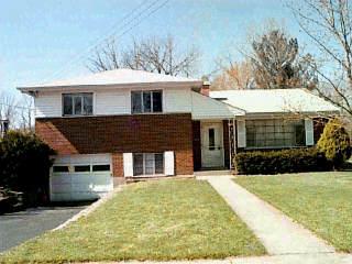 723 Cascade Rd, Forest Park, OH 45240 photo 1