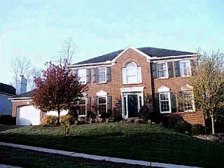 8046 Ashley View Dr, Cincinnati, OH 45227 photo 2