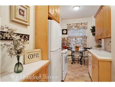 479 Breezy La, Cincinnati, OH 45244 photo 5