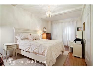 479 Breezy La, Cincinnati, OH 45244 photo 6