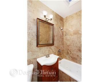 3511 Centurion Dr, Cincinnati, OH 45211 photo 14