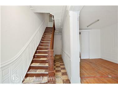 5915 Ropes Dr, Cincinnati, OH 45244 photo 7