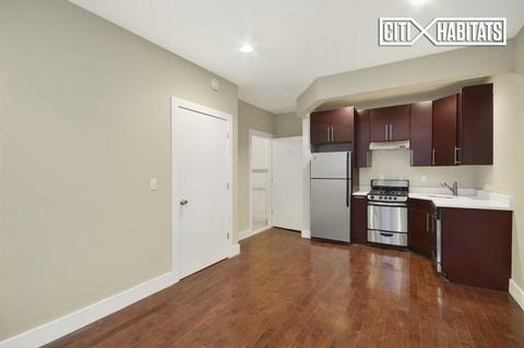 2250 Intern Ct, Cincinnati, OH 45239 photo 2