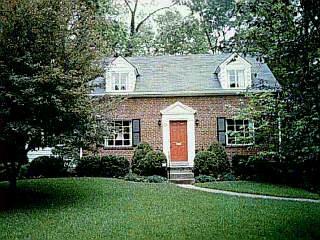 32 Forest Ave, Wyoming, OH 45215 photo 1