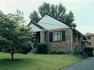 3127 Pershing Ct, Cincinnati, OH 45211 photo 2